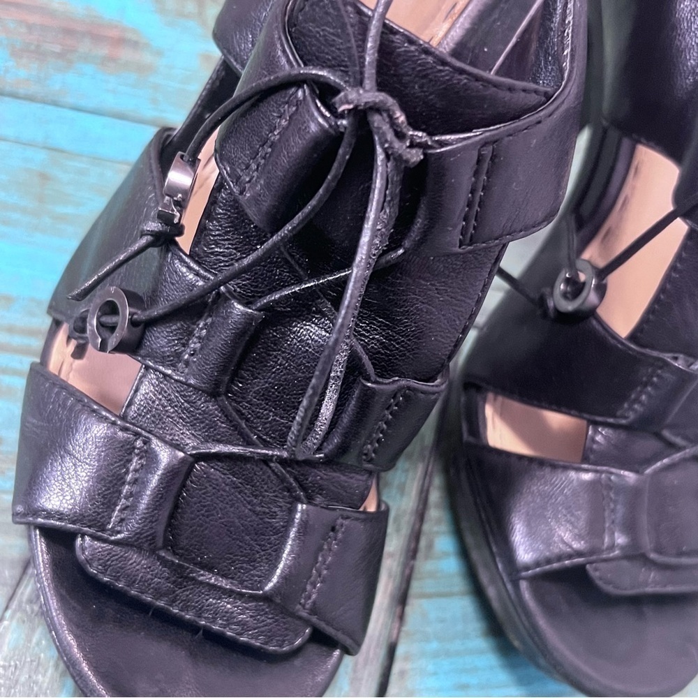 Coach Teagan Soft Leather Platform Women Shoes Black Heel Sandal Size 7.5B - Picture 2 of 13